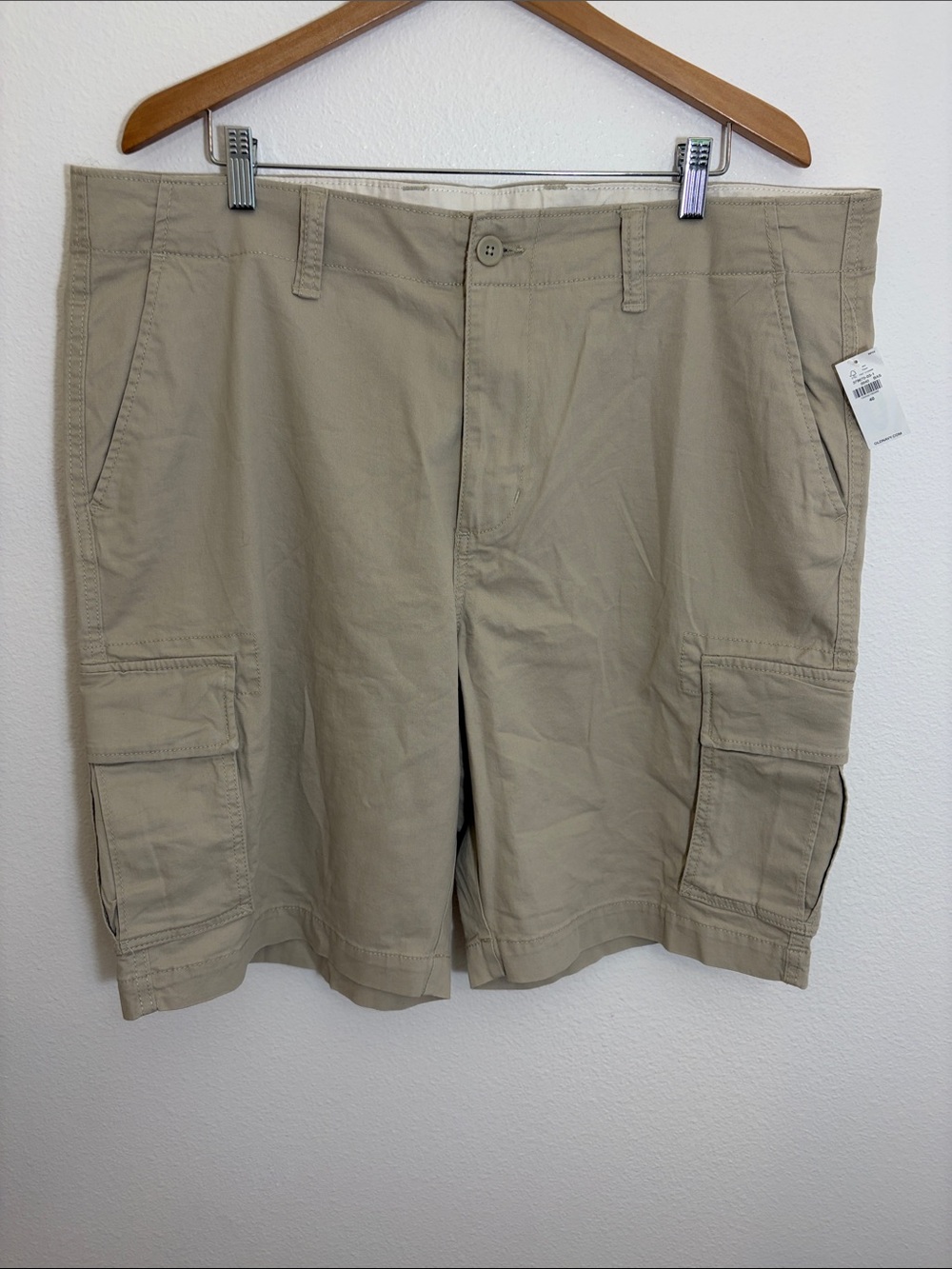 NWT Old Navy Khaki Lived-In Straight Cargo Shorts